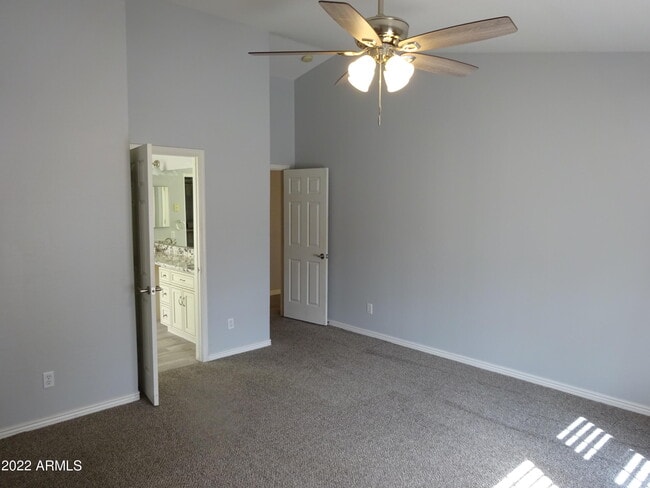 Building Photo - 6085 W Audrey Ln