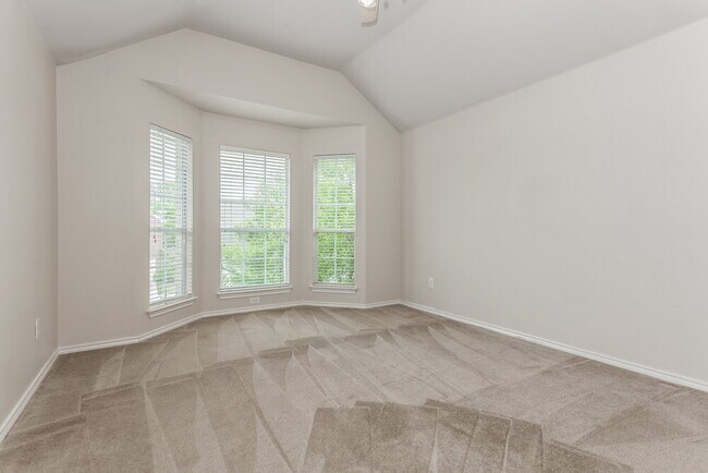 Building Photo - 6013 Portridge Dr