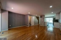 Building Photo - 18246 Fox Chase Cir