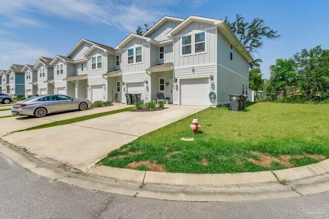 Building Photo - 1663 Iroquois Ct