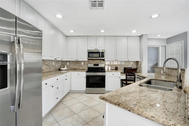 Building Photo - 13813 NW 21st St