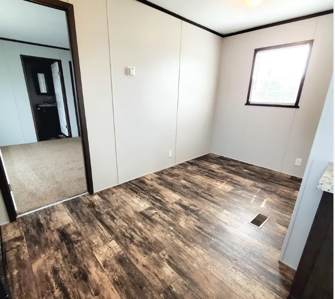 Building Photo - 9792 Spinnaker Dr