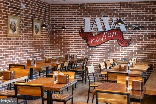 Building Photo - 10717 Hampton Mill Terrace