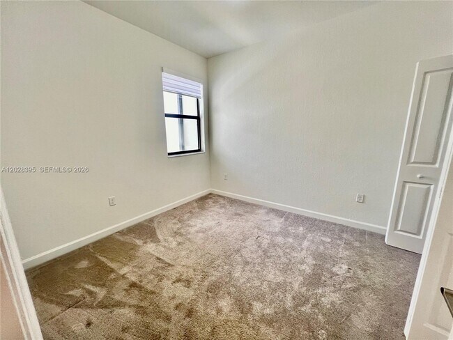 Building Photo - 13314 SW 286th Terrace