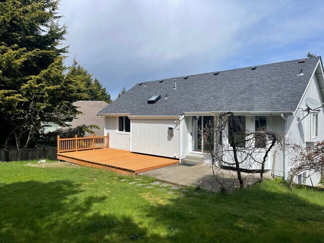 Building Photo - 38019 24th Ct S
