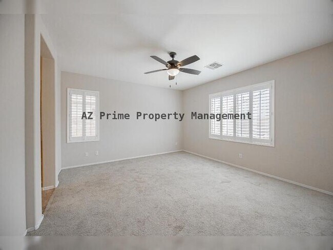 Building Photo - 3681 E Yellowstone Pl