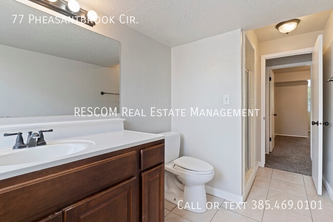 Building Photo - 77 Pheasantbrook Cir
