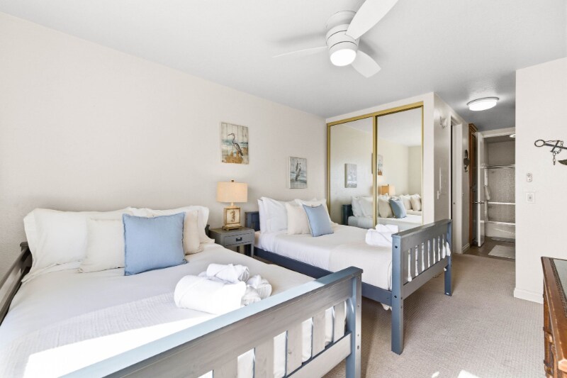 Building Photo - 999 N Pacific St