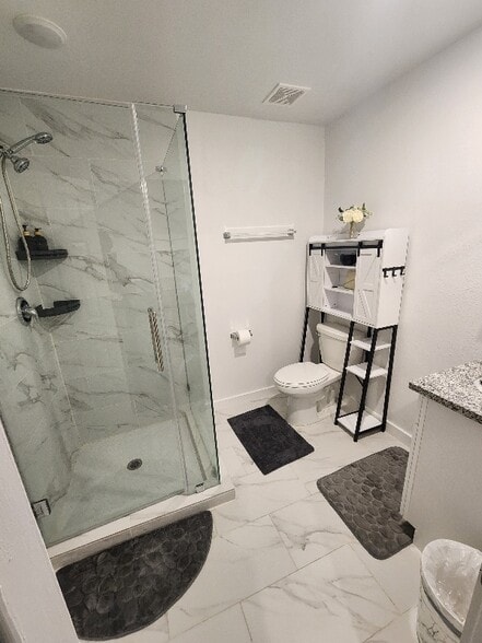 Building Photo - 5212 Ina St