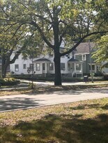 Building Photo - 176 Brush Hill Rd