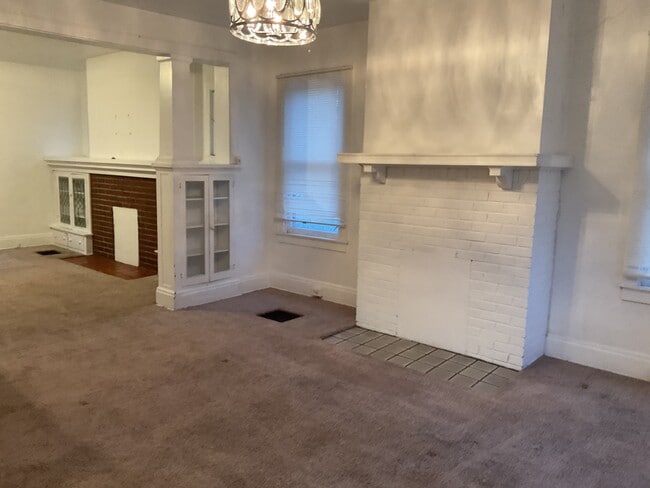 Building Photo - 9922 Frankstown Rd