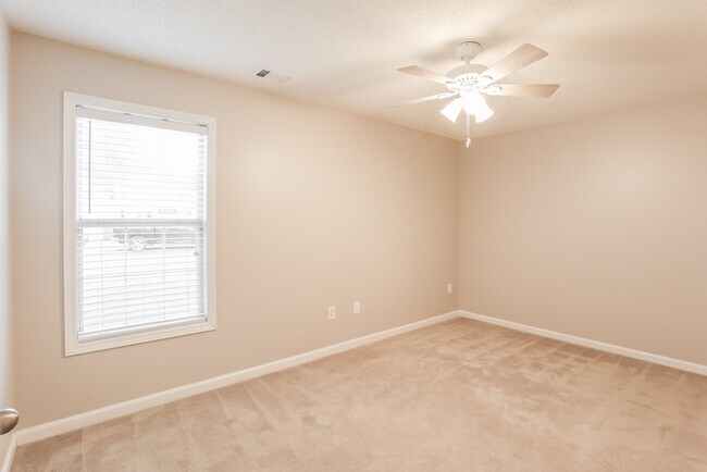 Building Photo - Spacious 4-Bedroom on a Corner Lot