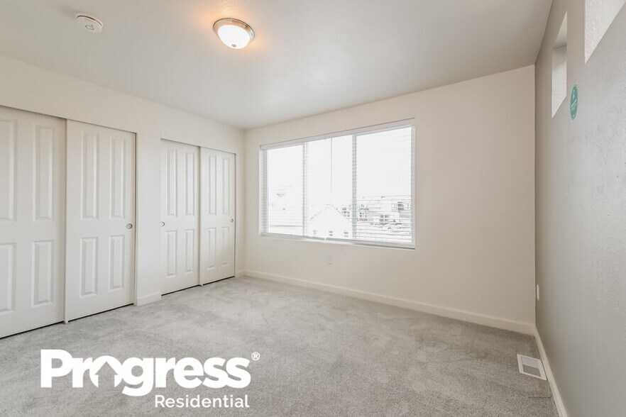 Building Photo - 4735 N Tower Dr