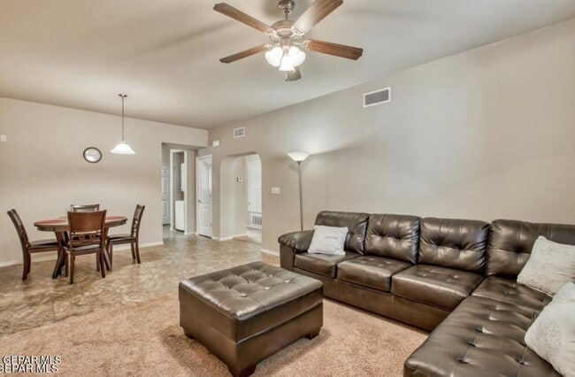 Building Photo - 14300 Gil Reyes Dr