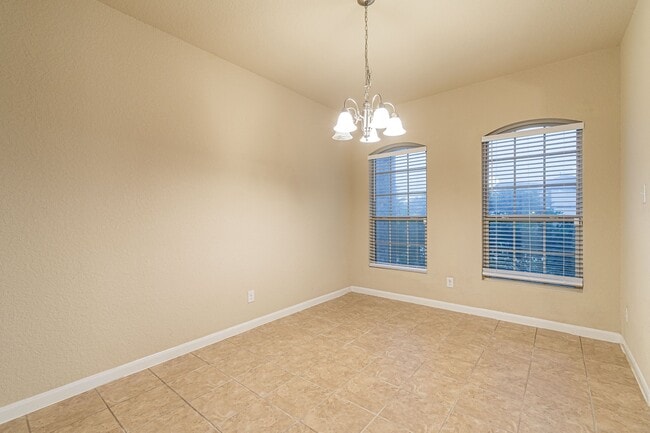 Building Photo - 6802 Fort Bend