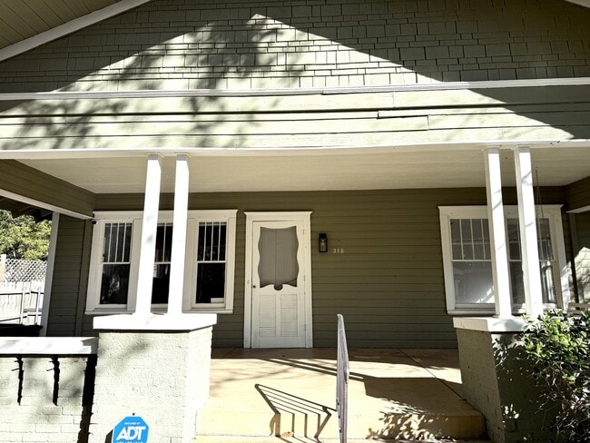 Building Photo - 316 K St SW