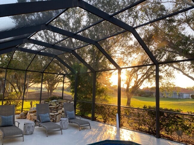 Building Photo - 8900 Lely Island Cir