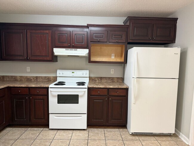 Building Photo - 2510 Barnesdale Wy