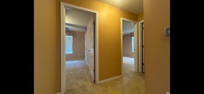 Building Photo - 267 Limestone Cir