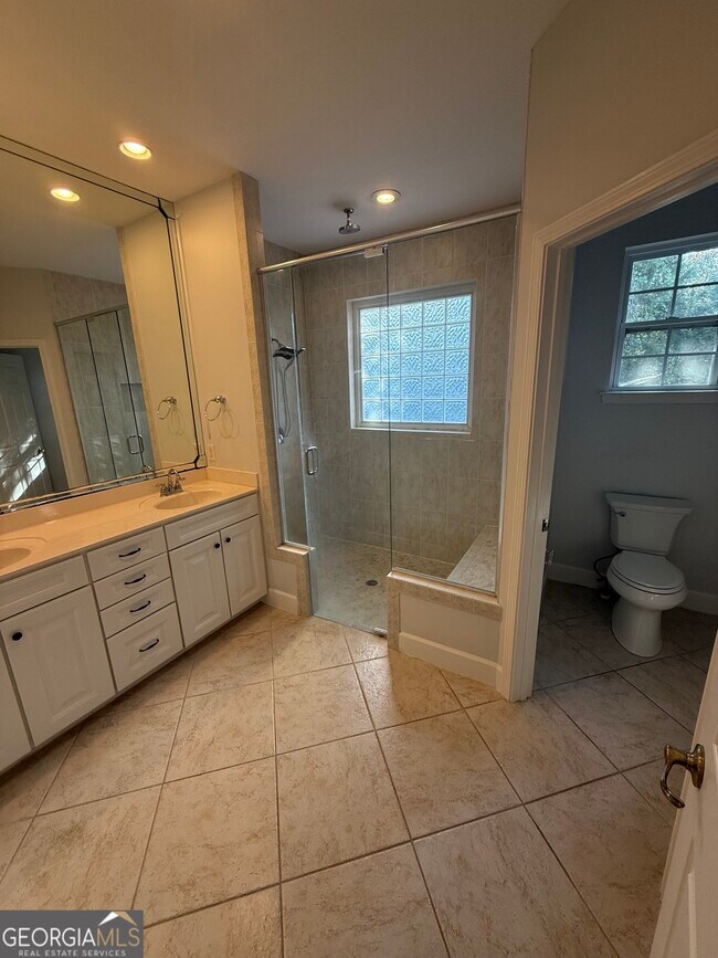 Building Photo - 1603 Sandpiper Ct