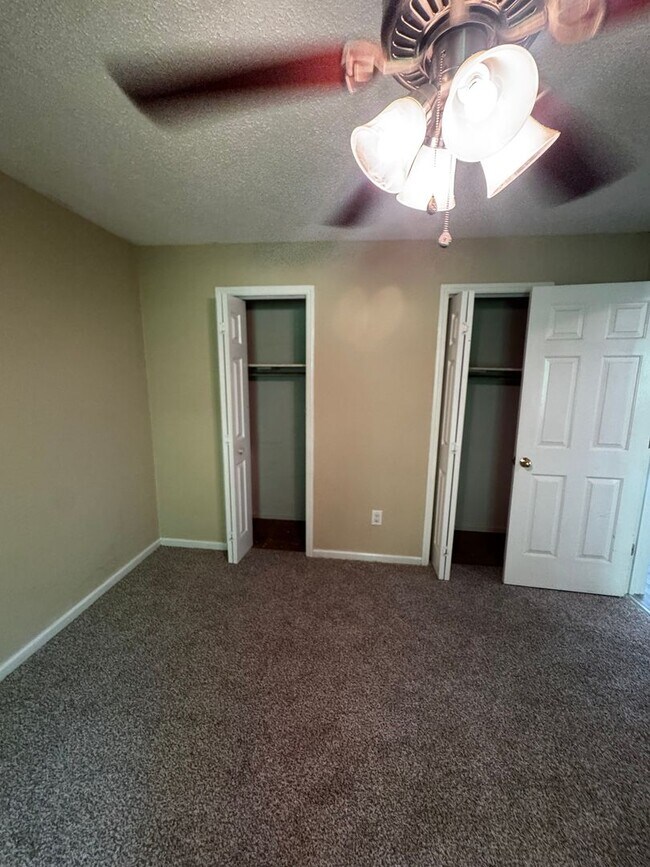 Building Photo - 2 Bedroom house near downtown Kings Mountain, NC