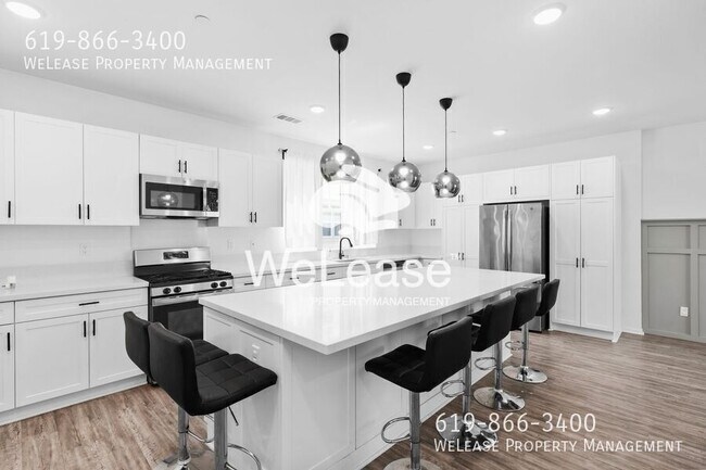 Building Photo - 5300 Calle Rockfish