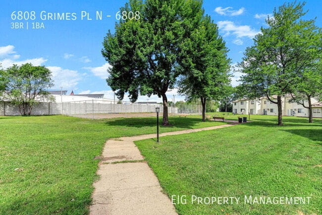 Building Photo - 6808 Grimes Pl N