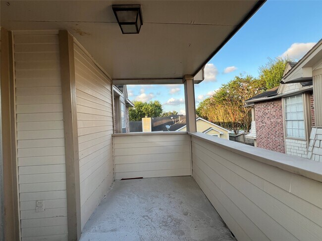 Building Photo - 11507 Meadow Ln