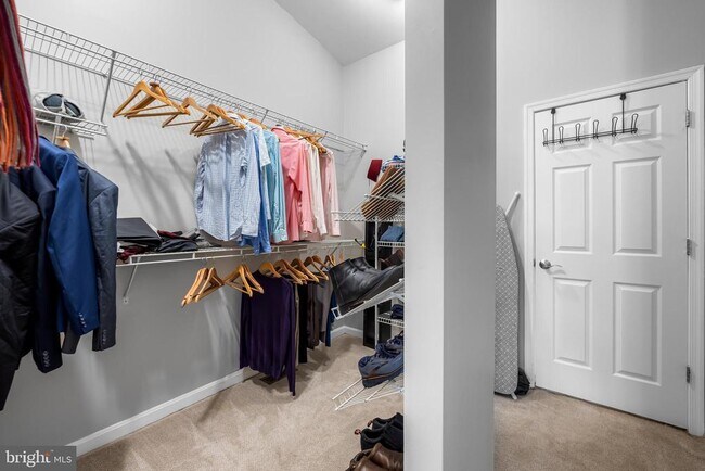 Building Photo - 2614 Lighthouse Ln