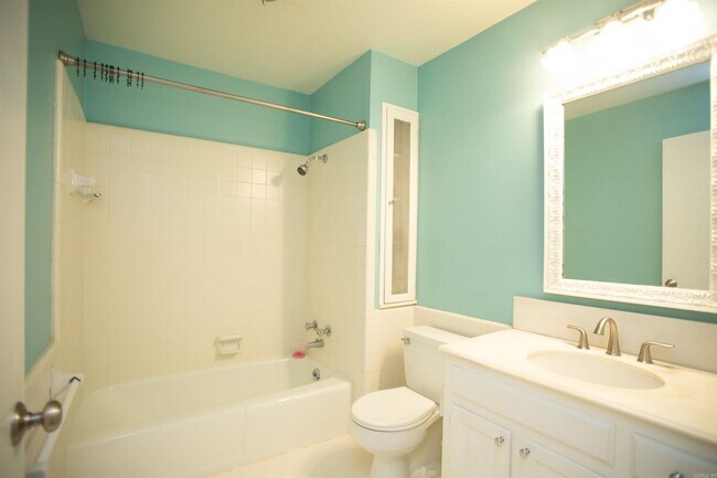 Building Photo - 8607 Linda Ln