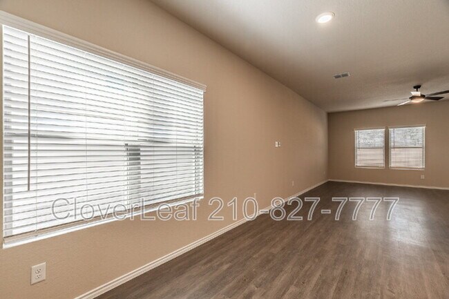 Building Photo - 2416 Marty Way