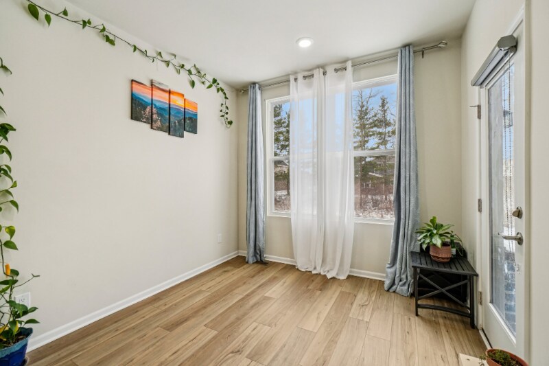 Building Photo - 525 Addison Cir