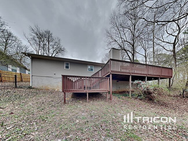 Building Photo - 148 Springvalley Cir