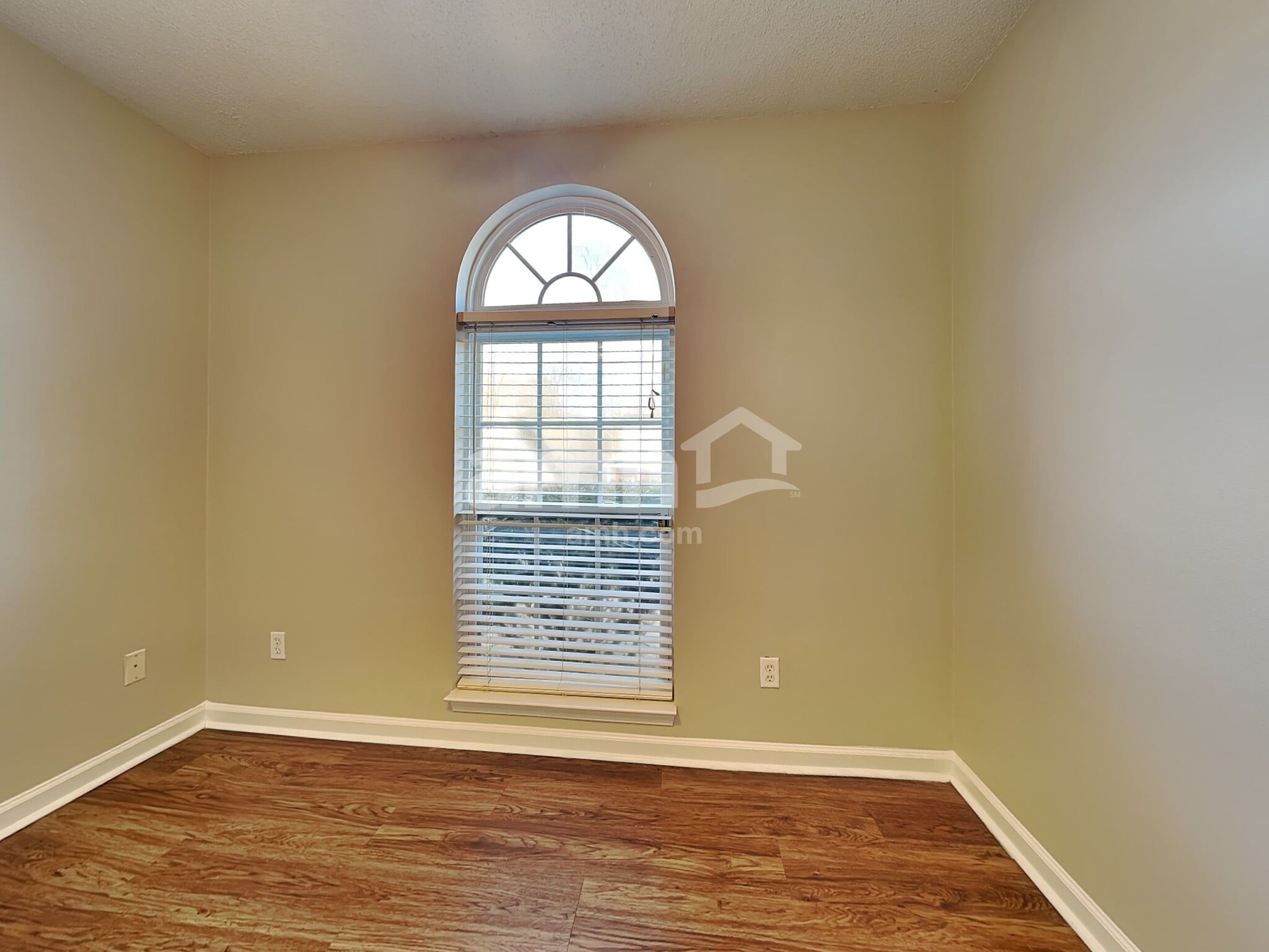 Building Photo - 6902 Brachnell View Dr