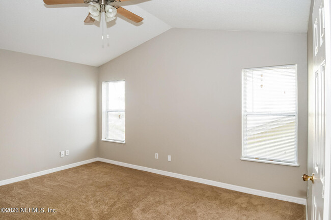 Building Photo - 10994 Traci Lynn Dr