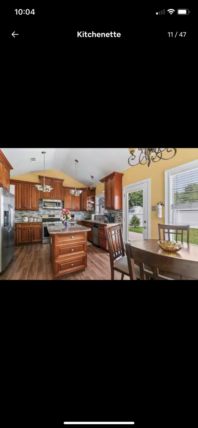 Building Photo - 7817 Straits Dr