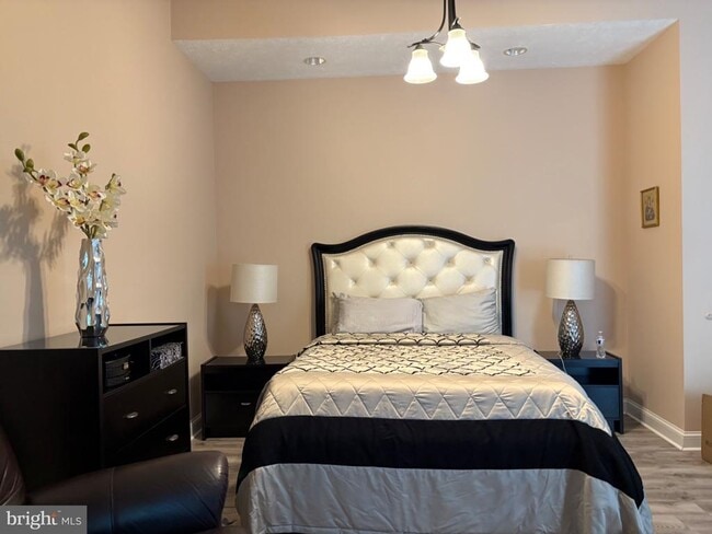 Building Photo - 803 Scott Cir