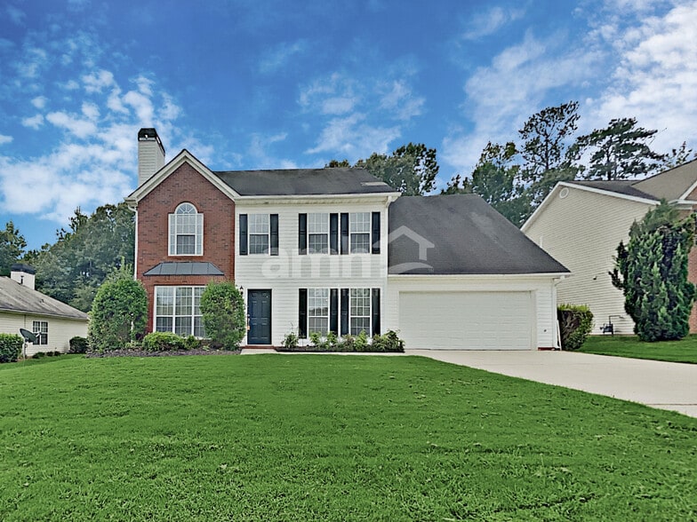 Primary Photo - 1319 Vine Cir