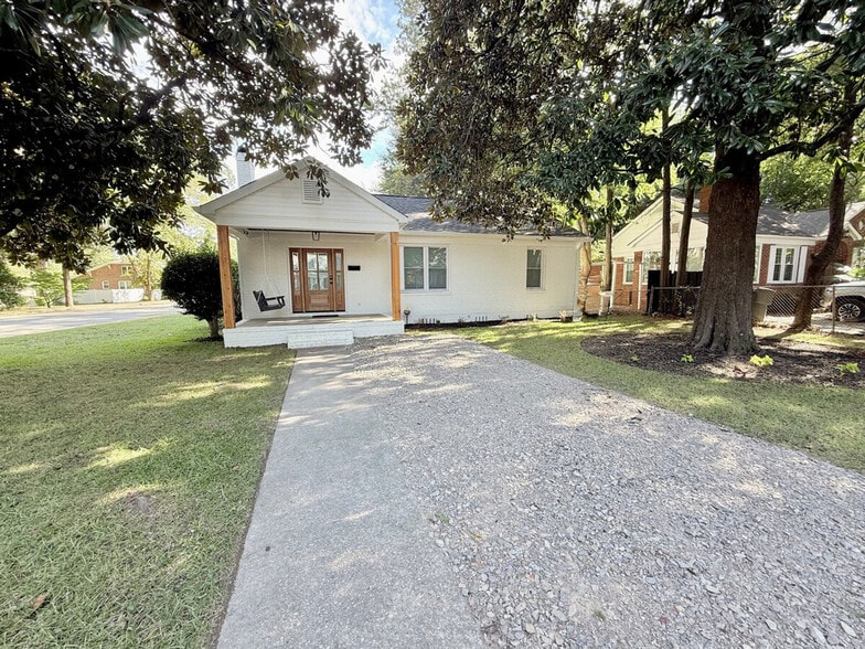 Building Photo - 2936 Oceola St