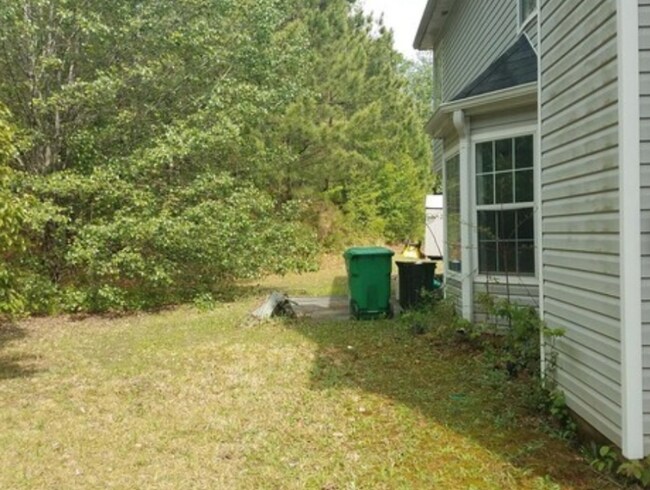 Building Photo - 3000 Havenwood Way