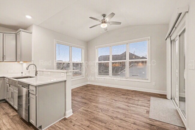 Building Photo - 7907 Moon Hl Pl