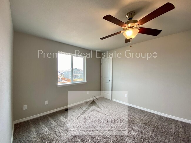 Building Photo - 6423 Weiser Dr
