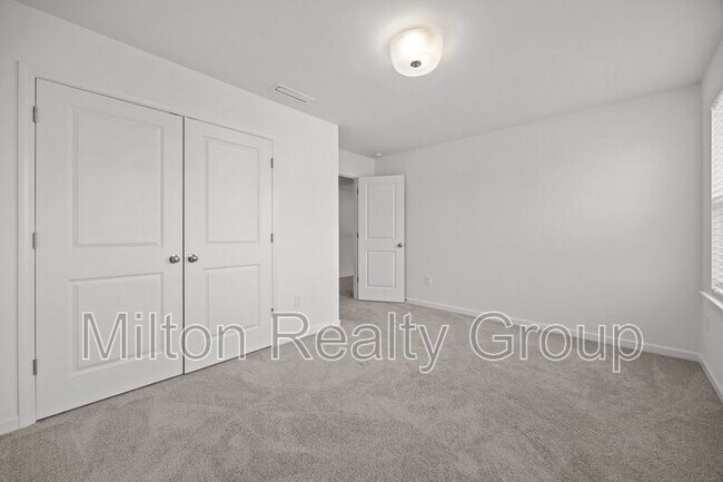 Building Photo - 248 Horseshoe Pl