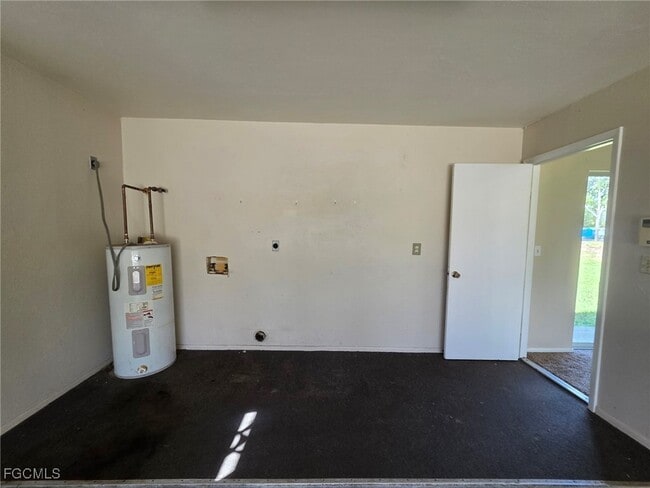 Building Photo - 3800 Lee Blvd
