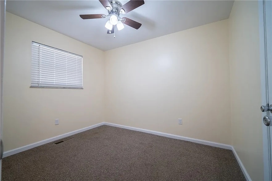 second bedroom - 3019 Larue Dr