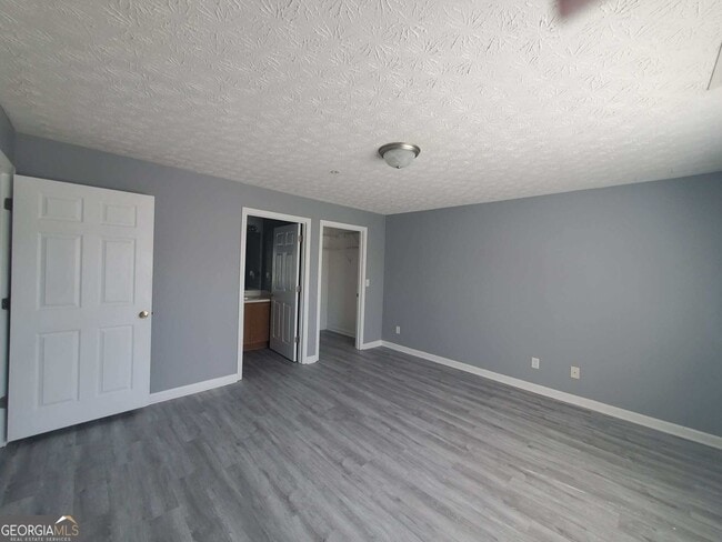 Building Photo - 17301 Waldrop Cove