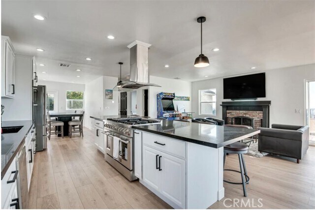 Building Photo - 12016 Rideout Way