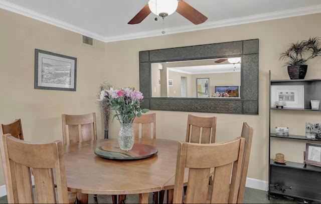 Building Photo - Arcadia Light Furnished Charmer with  Treehouse!!