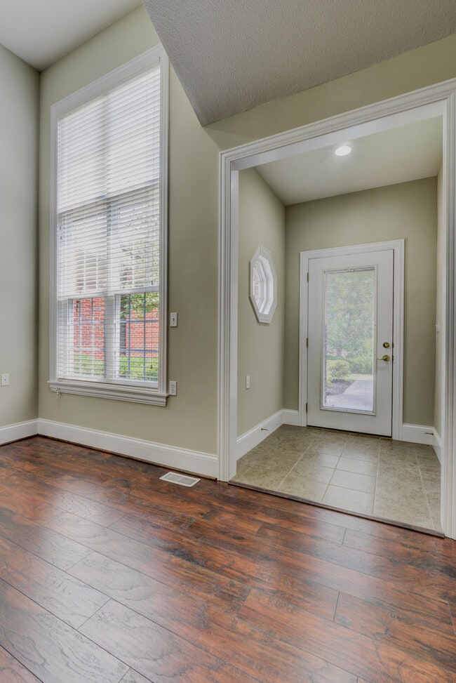 Building Photo - 2612 Face Rock Ct