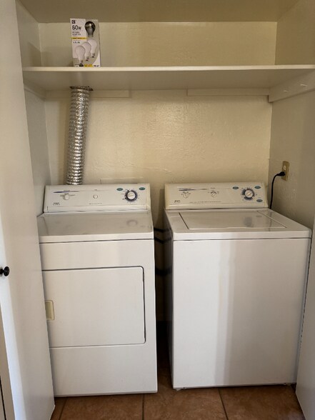 Building Photo - 12123 W Bell Rd